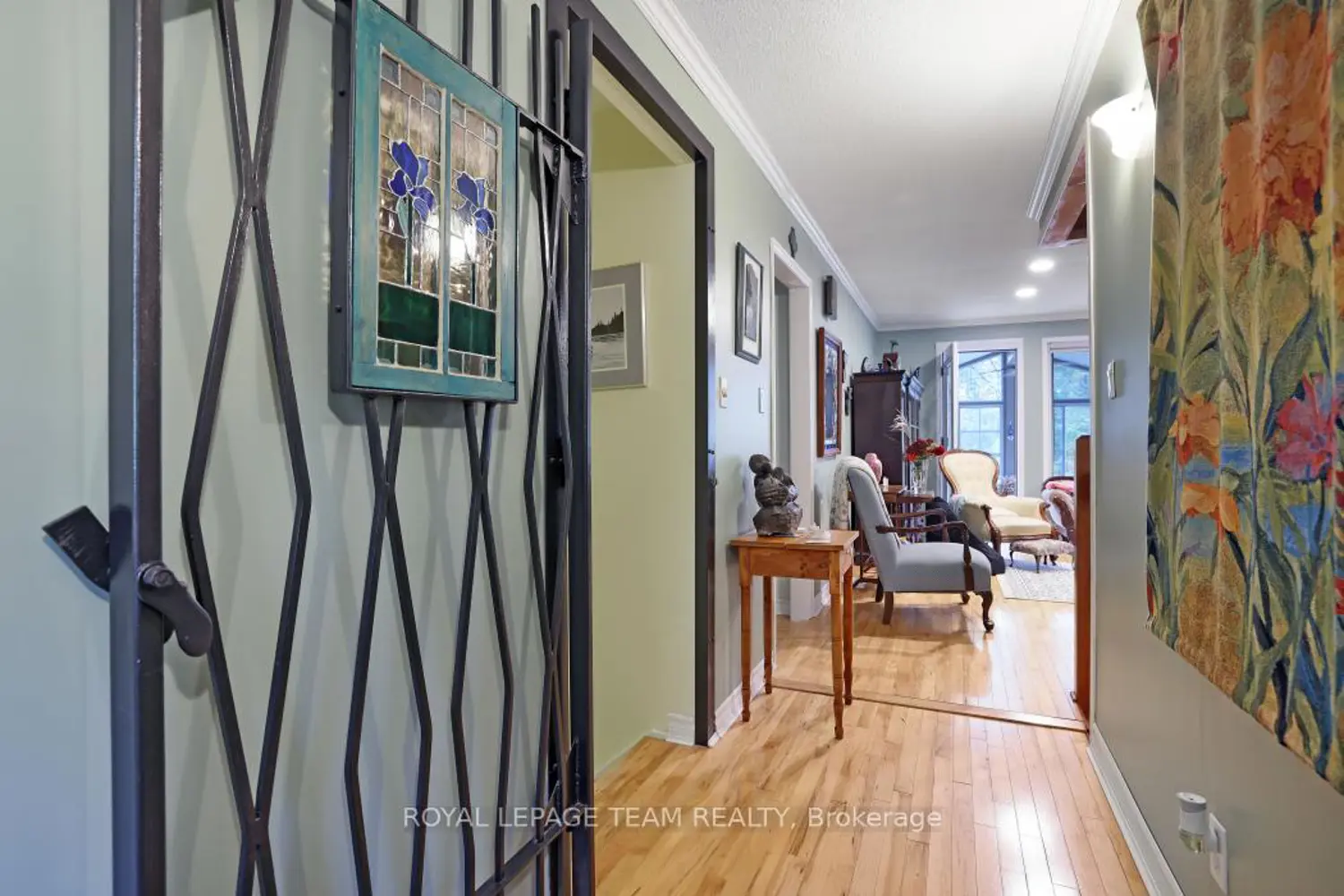 4715 Stonecrest Road photo 3