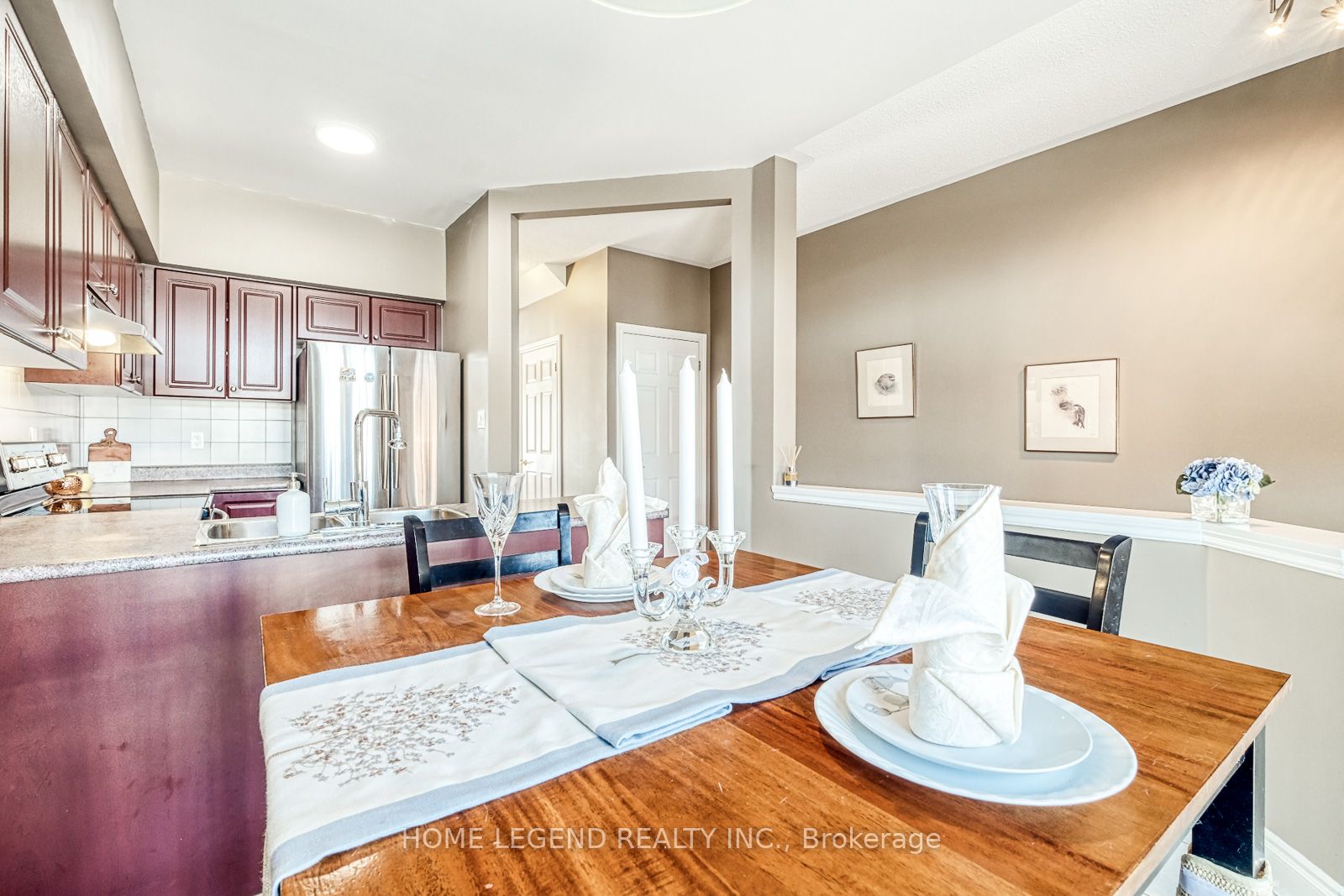 Additional image 6 of 28 Loring Doolittle Court, Aurora, ON, L4G 7Y8