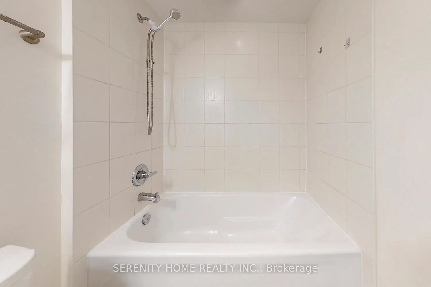 Additional image 17 of 28 Prince Regent Street 235