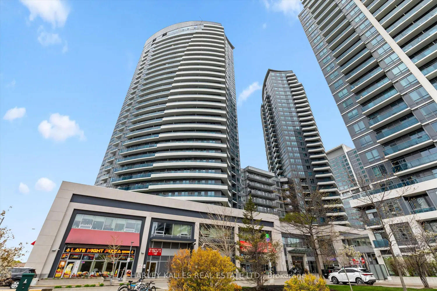 Additional image 20 of 7171 Yonge Street 709