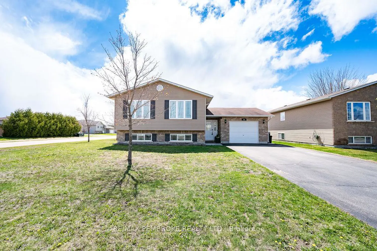 52 Highland Park Drive