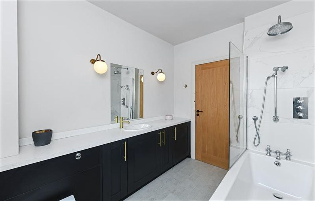 Additional image 30 of 5 bed detached house to rentVictoria Embankment, Nottingham NG2