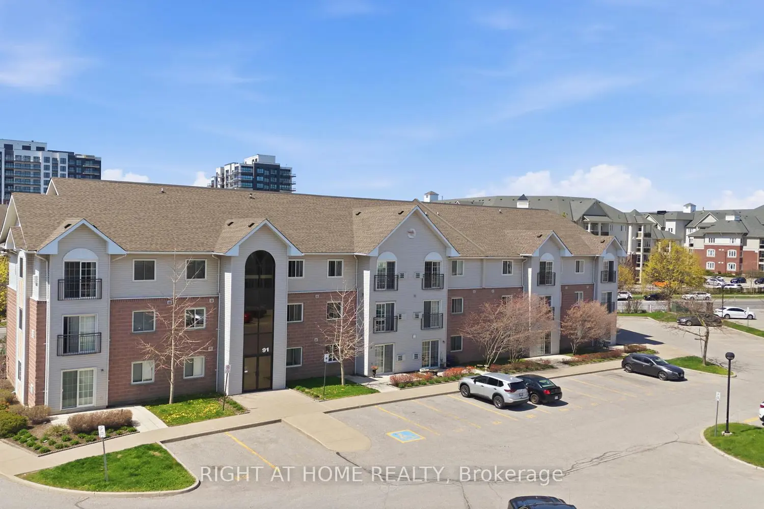 91 Aspen Springs Drive 102