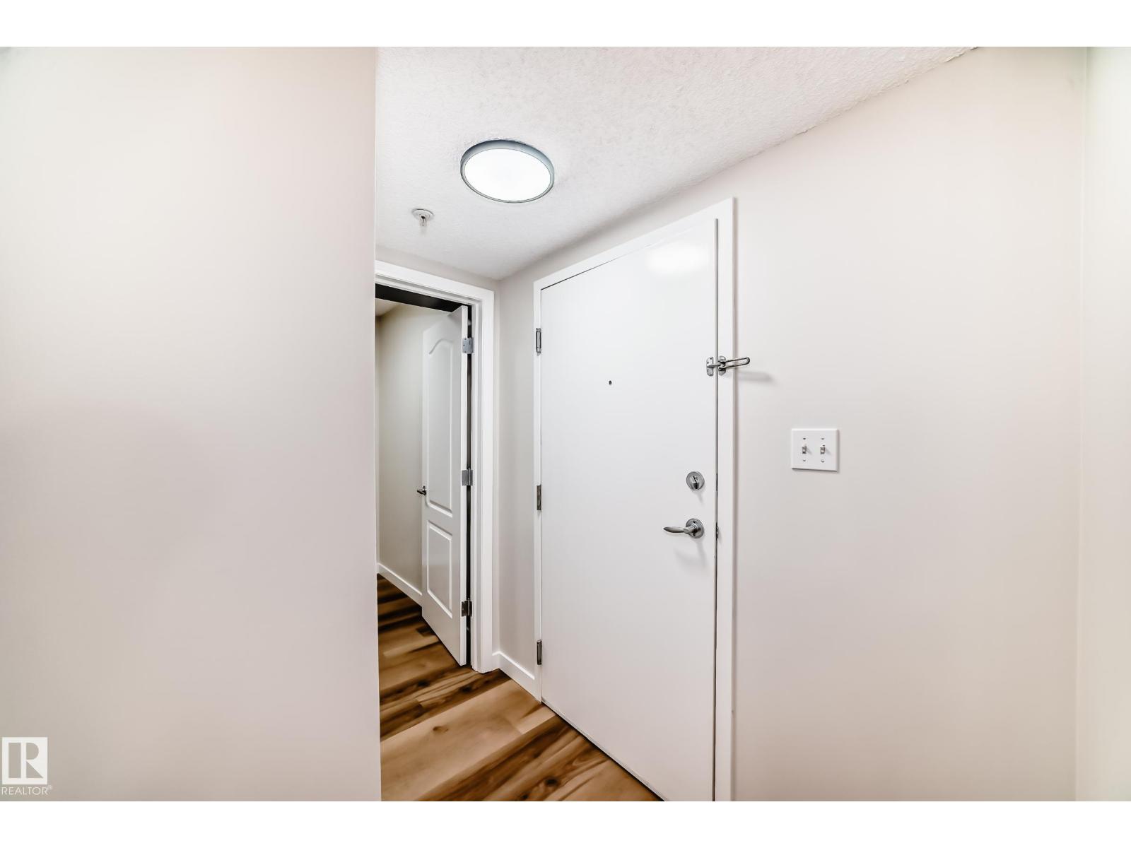 Additional image 2 of 108-12838 65 Street NW, Edmonton, AB, T5A5H3