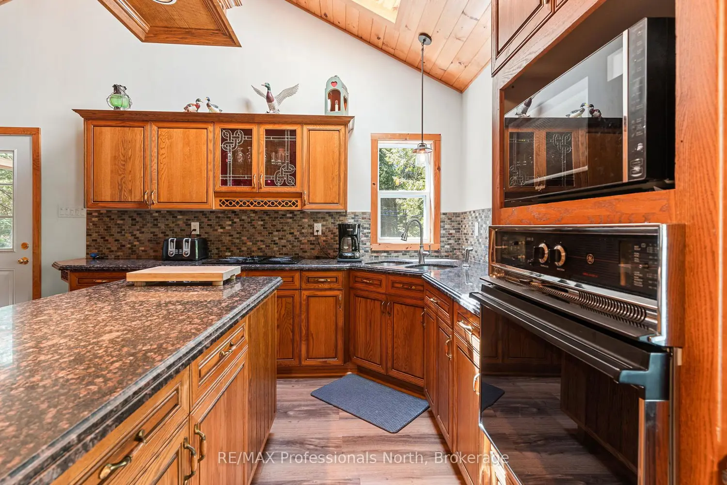Additional image 4 of 12553 Little Hawk Lake East Shore Wao