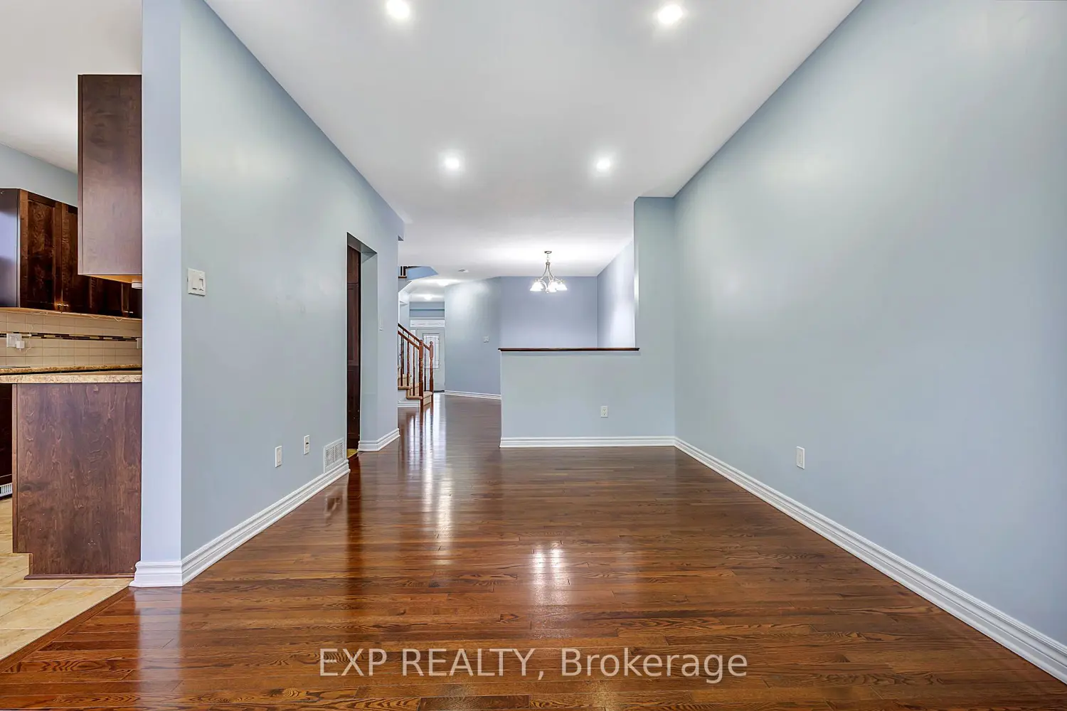 Additional image 7 of 635 Moorpark Avenue