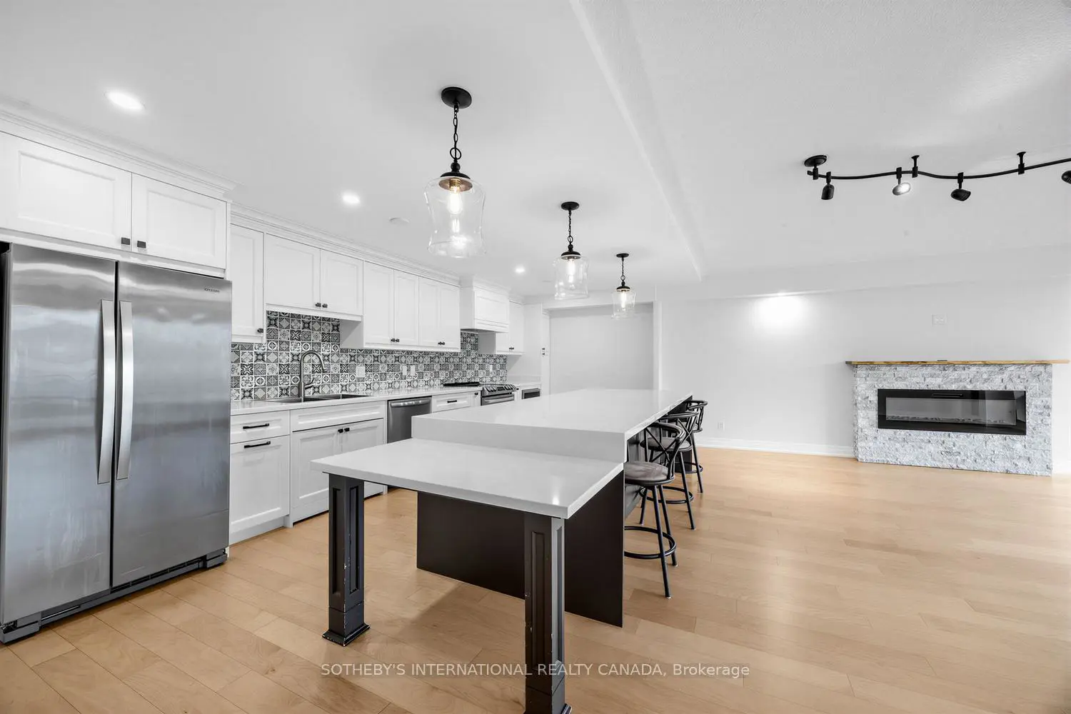 Additional image 6 of 260 Heath Street 410