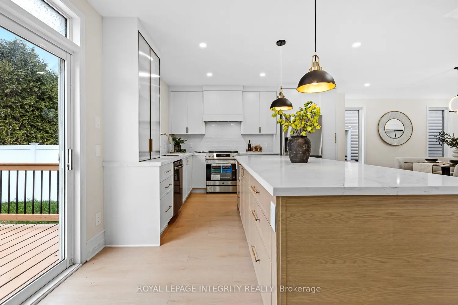 1031 Unicorn Avenue photo 4