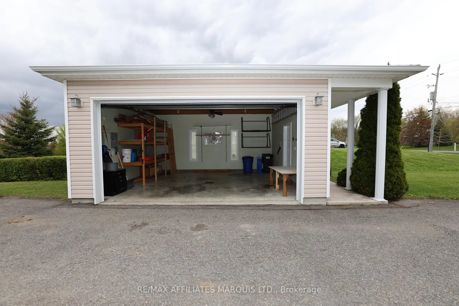 Additional image 7 of 2054 Valley Street