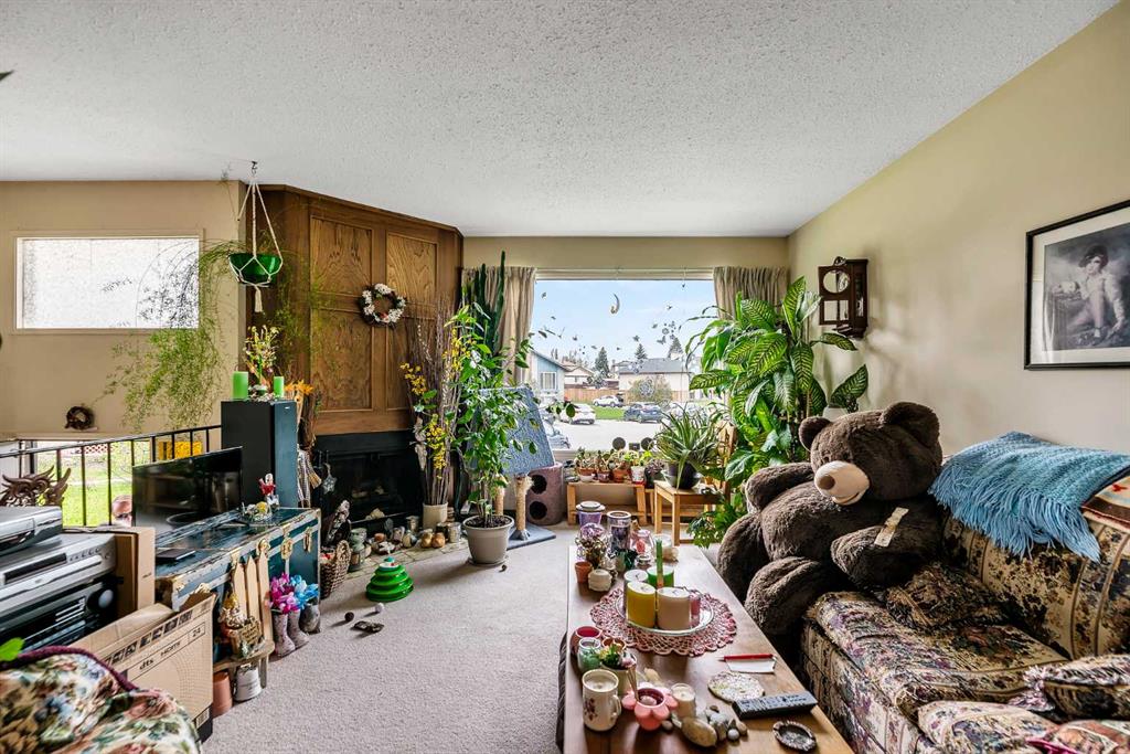 Additional image 3 of 317 Templemont Place NE, Calgary, AB, T1Y 5A7