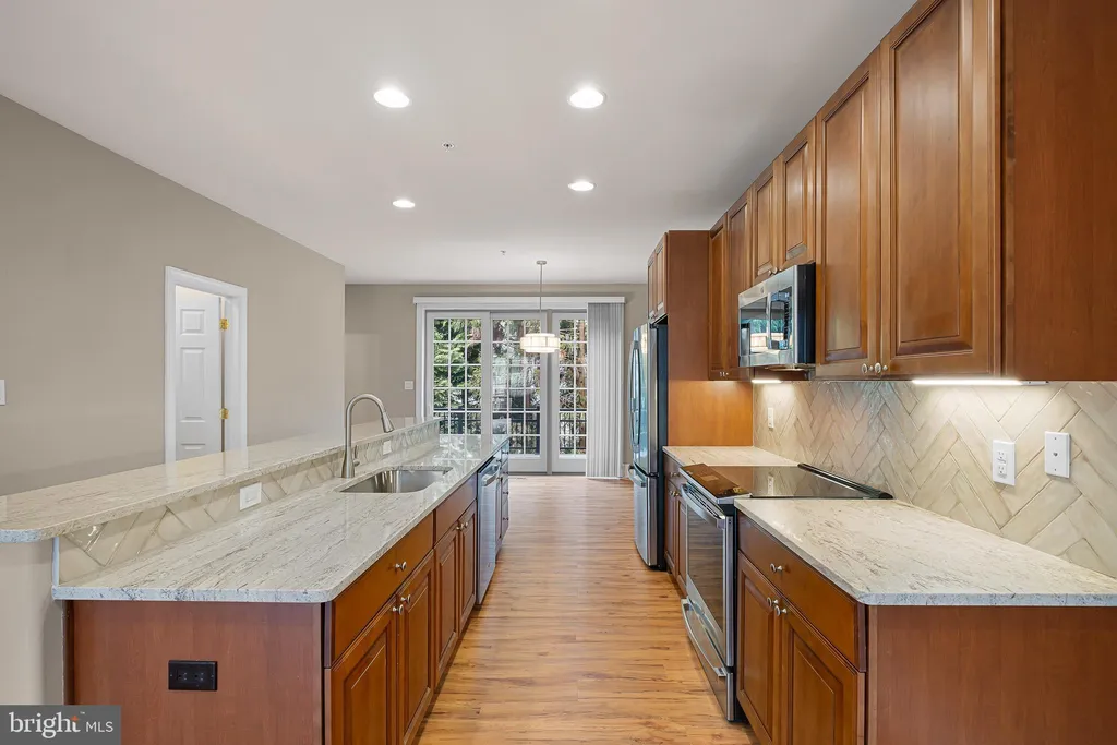 Additional image 9 of 104 Sutton Way, Newark, DE 19711