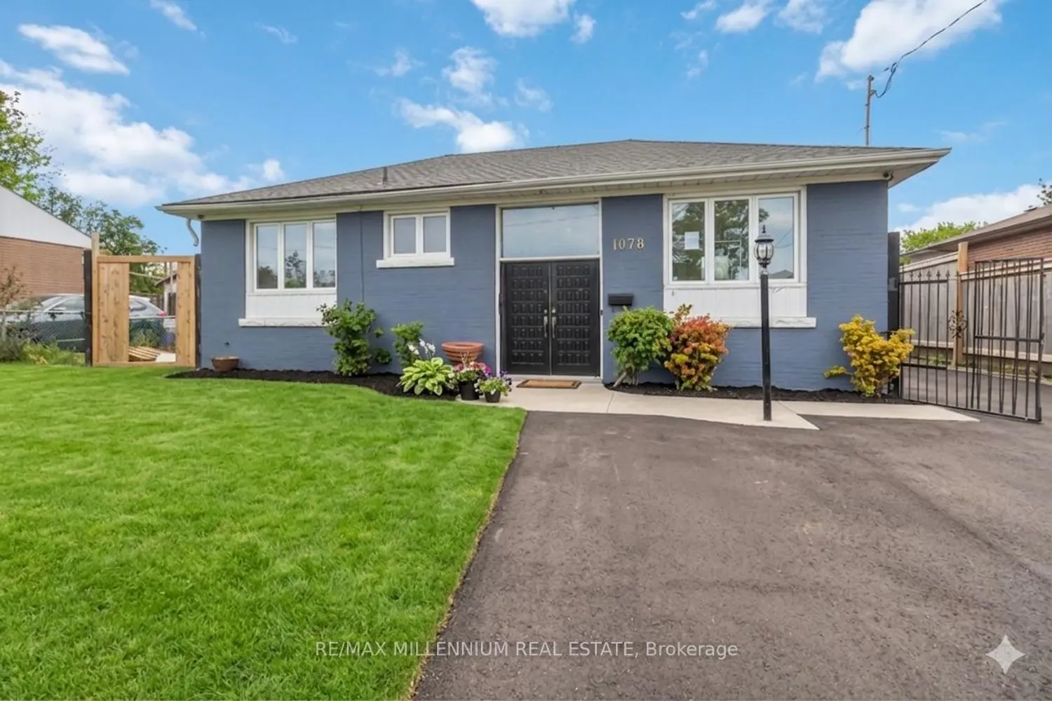 1078 Pinegrove Road