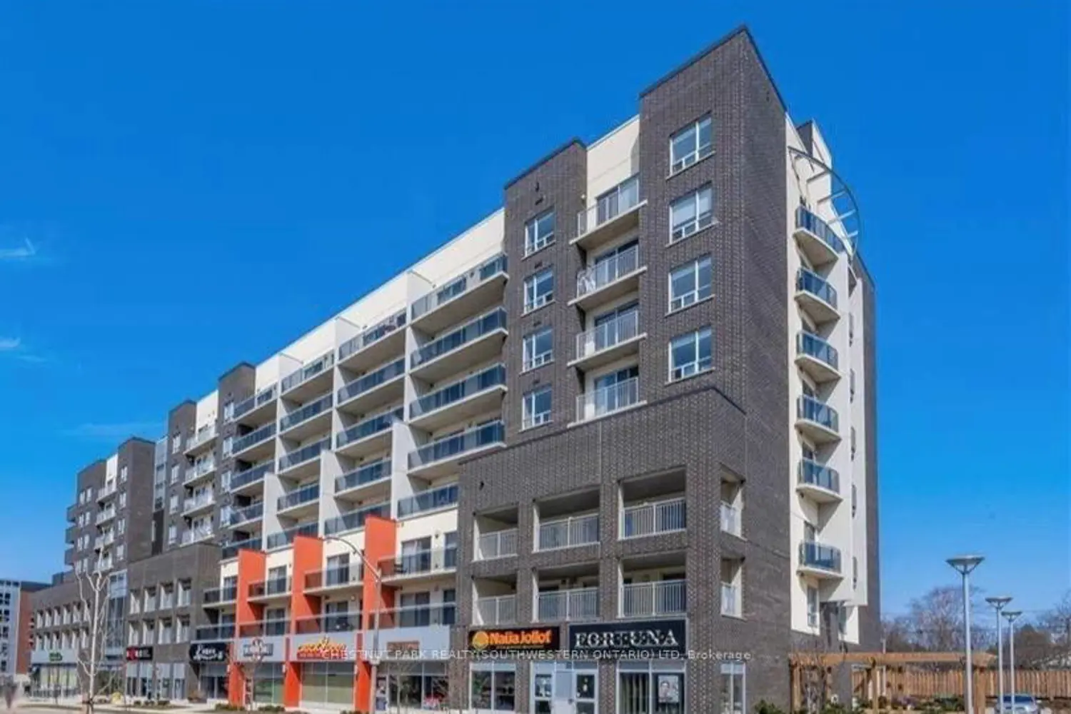 280 Lester Street 202