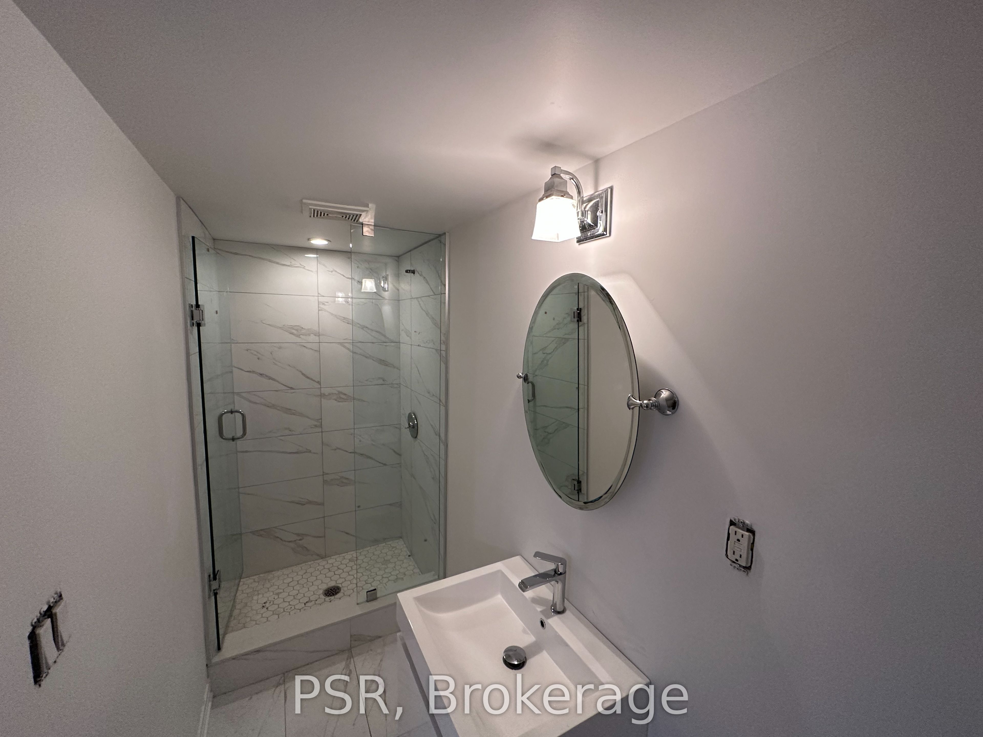 Additional image 2 of Lower-25 Coulson Avenue, Toronto, ON, M4V 1Y3