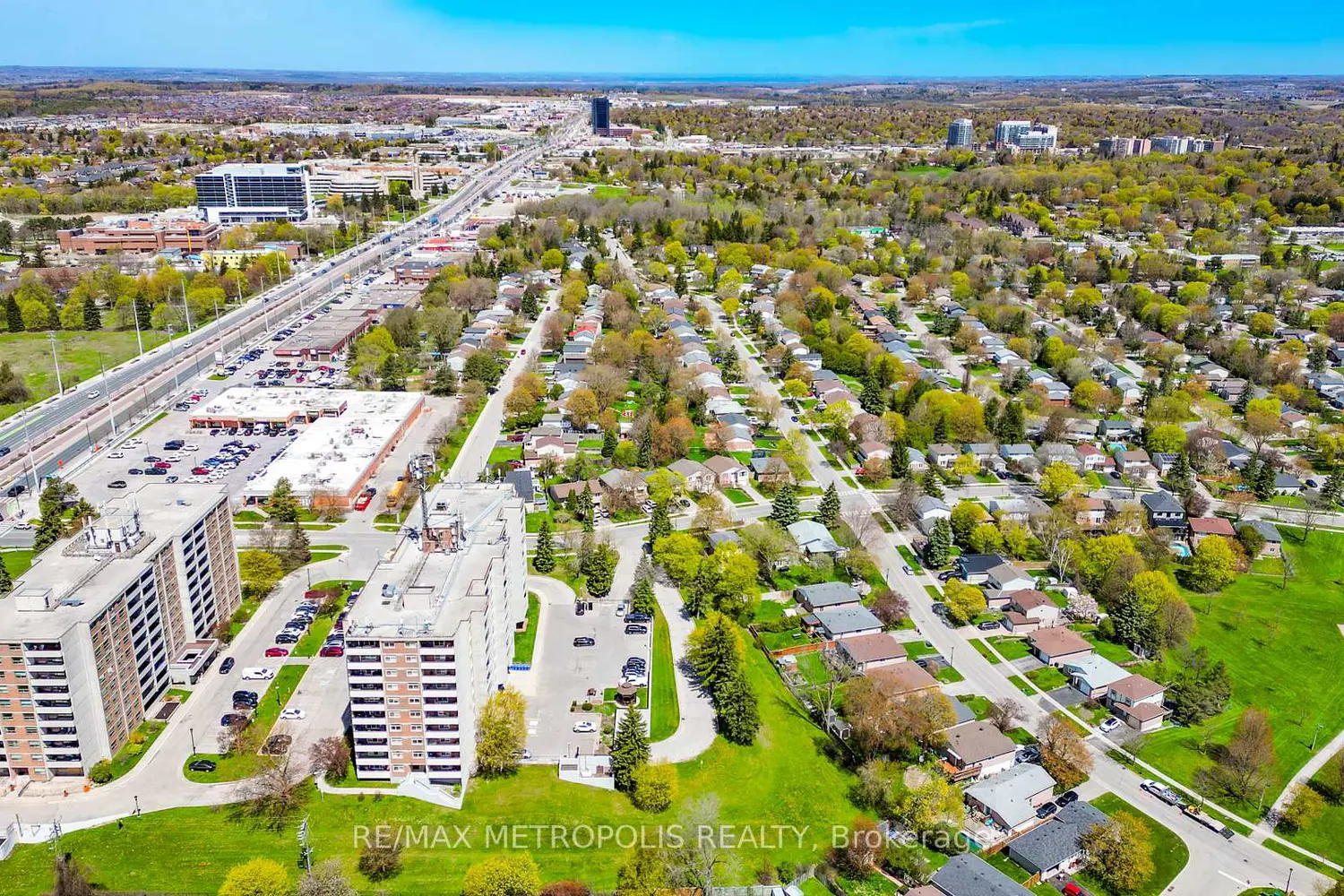 Additional image 2 of 40 William Roe Boulevard 1010