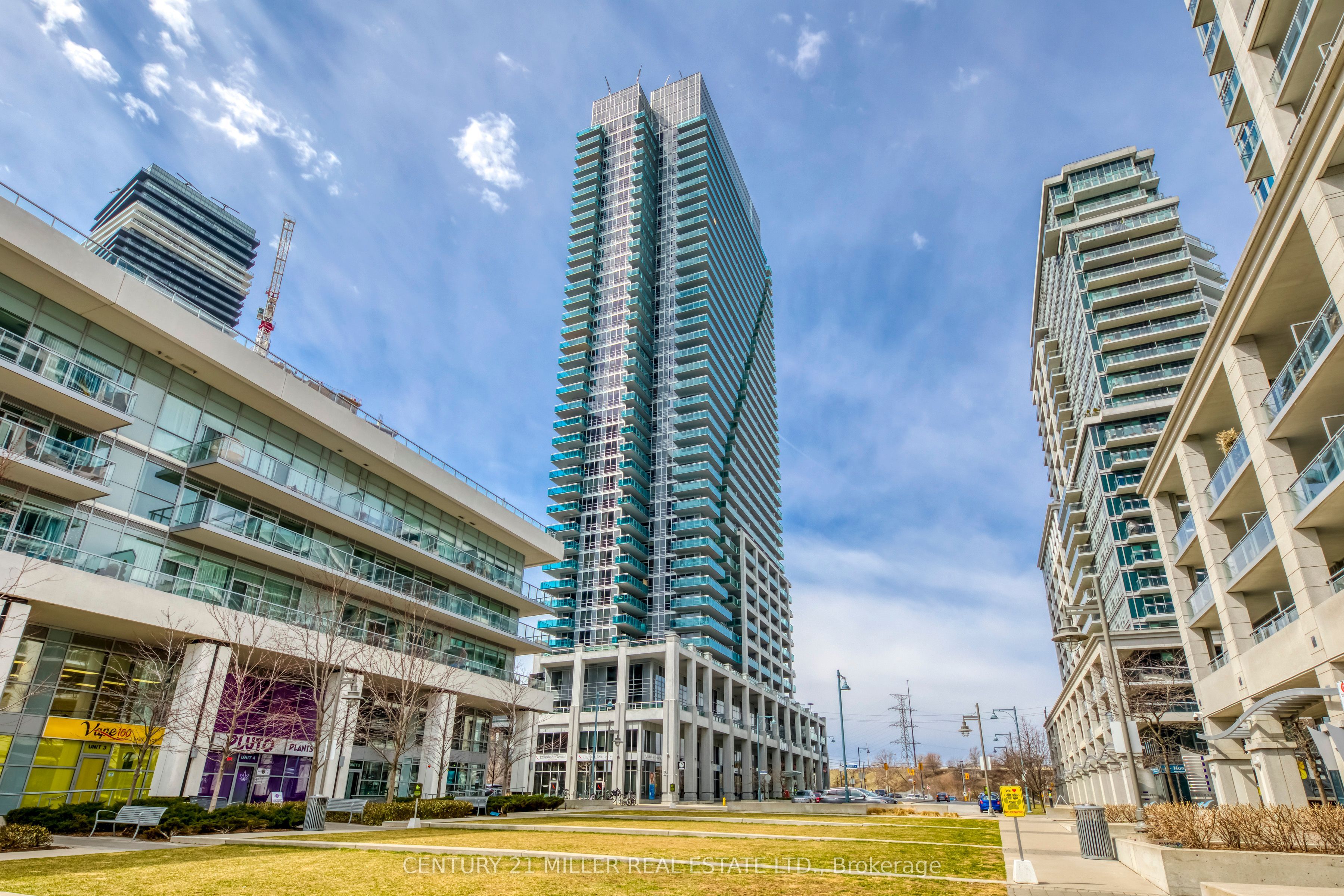 2002-16 Brookers Lane, Toronto, ON, M8V 0A5