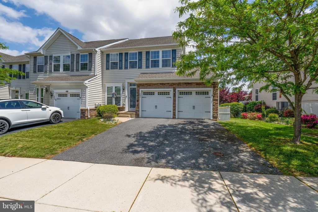 442 Afton Drive, Middletown, DE 19709 photo 2