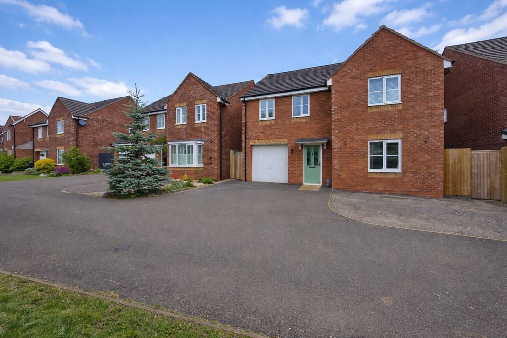 4 bed detached house to rentPhoenix Rise, Pipe Gate, Market Drayton TF9
