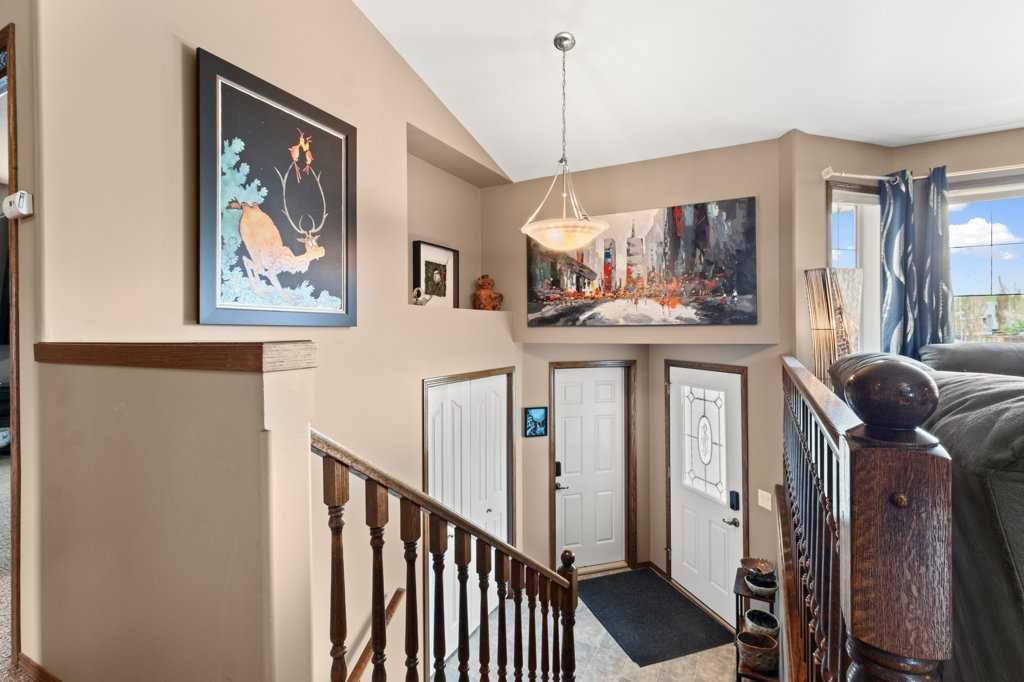 Additional image 5 of 179 Issard Close, Red Deer, AB, T4R 0C2