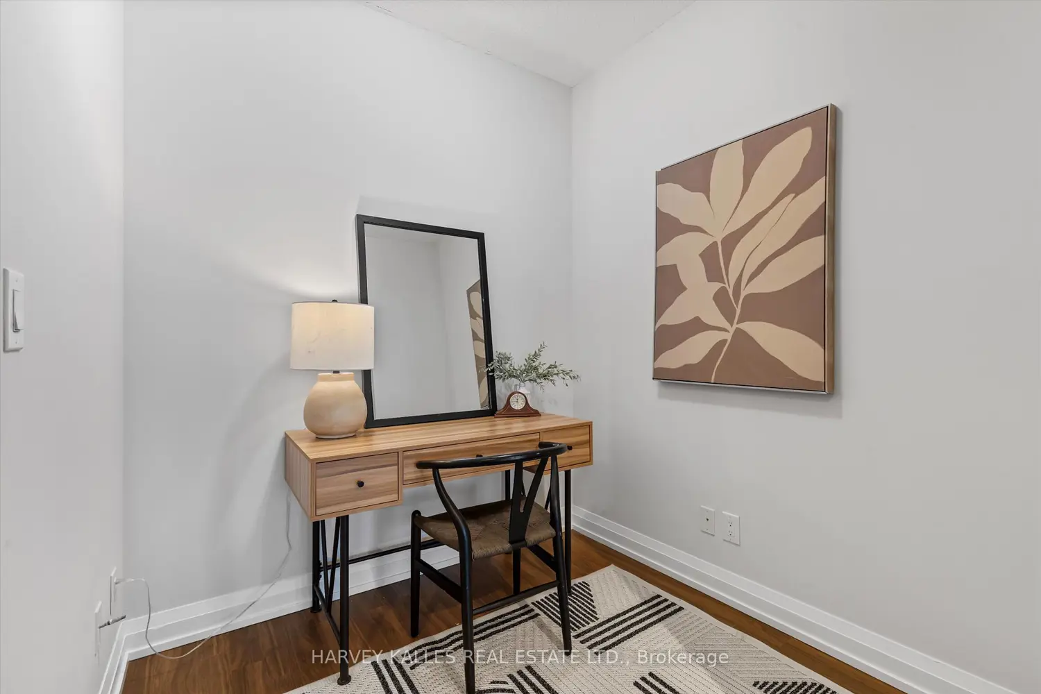 Additional image 11 of 7171 Yonge Street 709