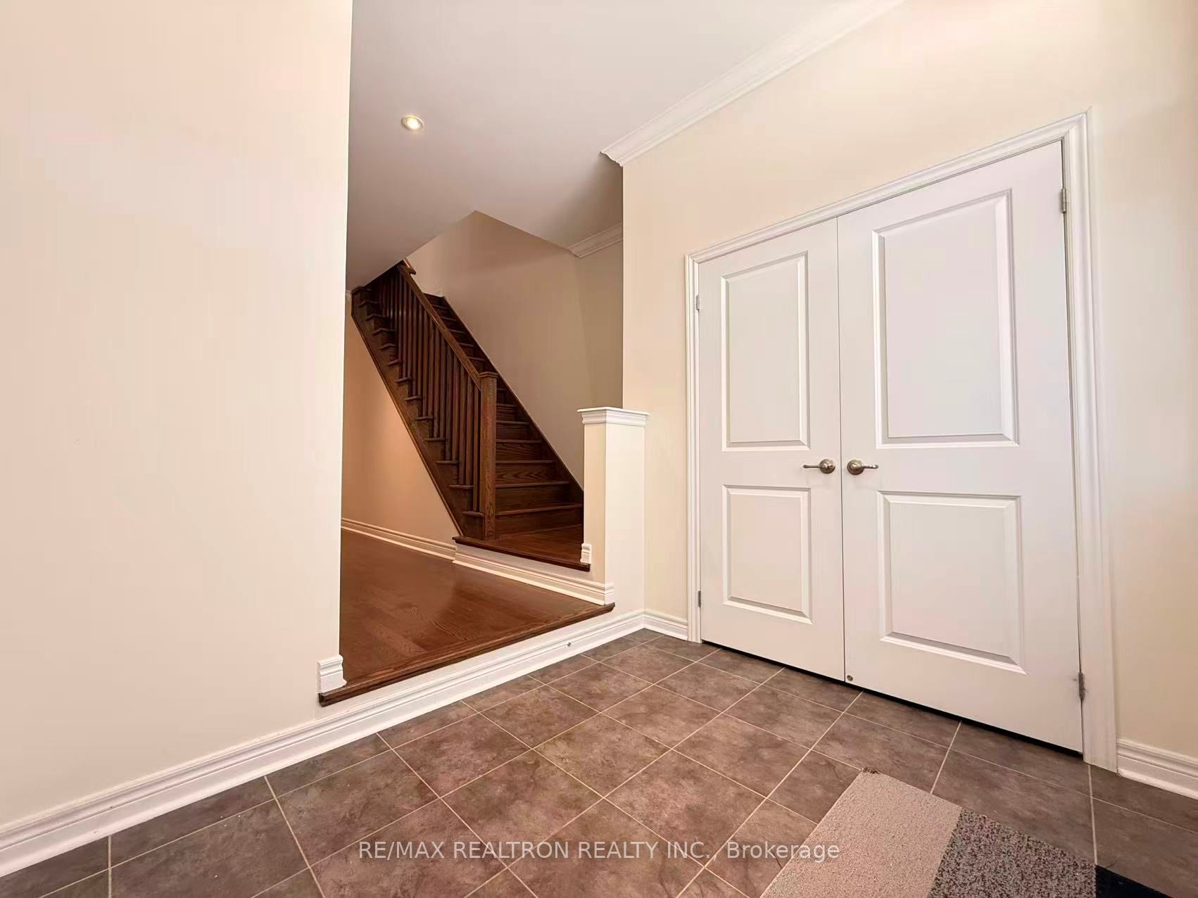 Additional image 4 of 127 Orchardcroft Road, Oakville, ON, L6H 0M5