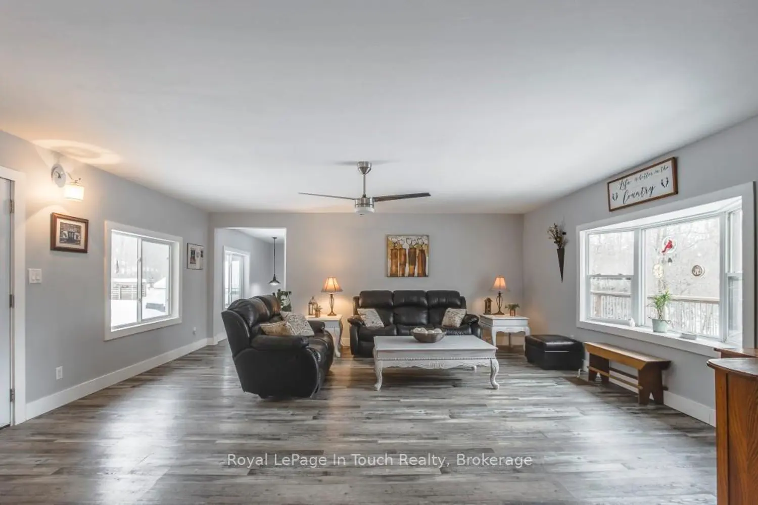 36 Meadows Avenue photo 4