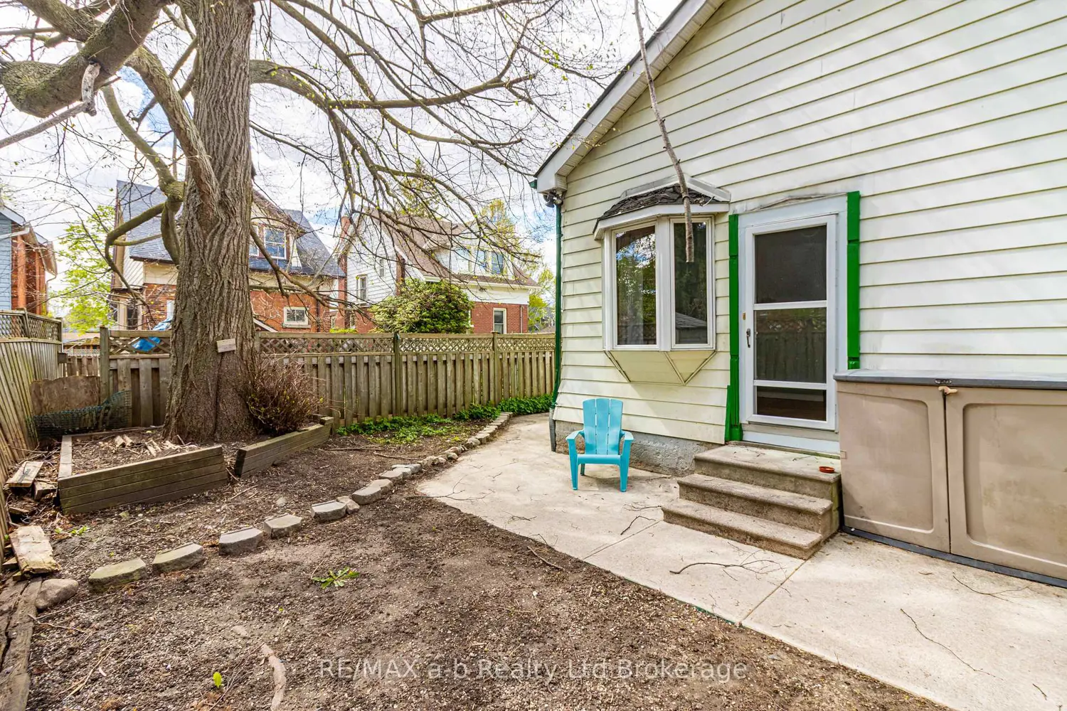 Additional image 17 of 544 Grace Street