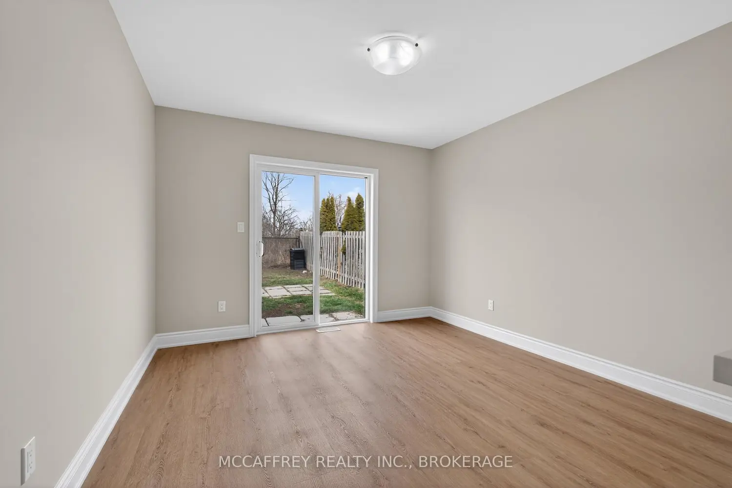 Additional image 6 of 25 Kanvers Way