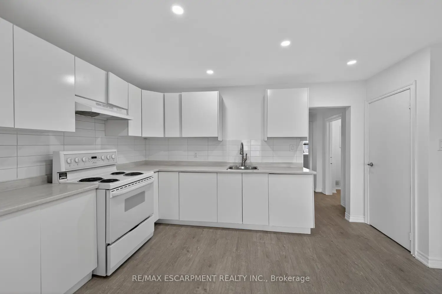 Additional image 9 of 584 Waterloo Street