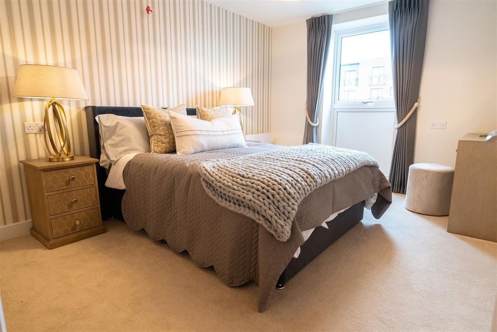 Additional image 3 of 1 bed property to rentWilliam House, The Moors Berkshire RG19