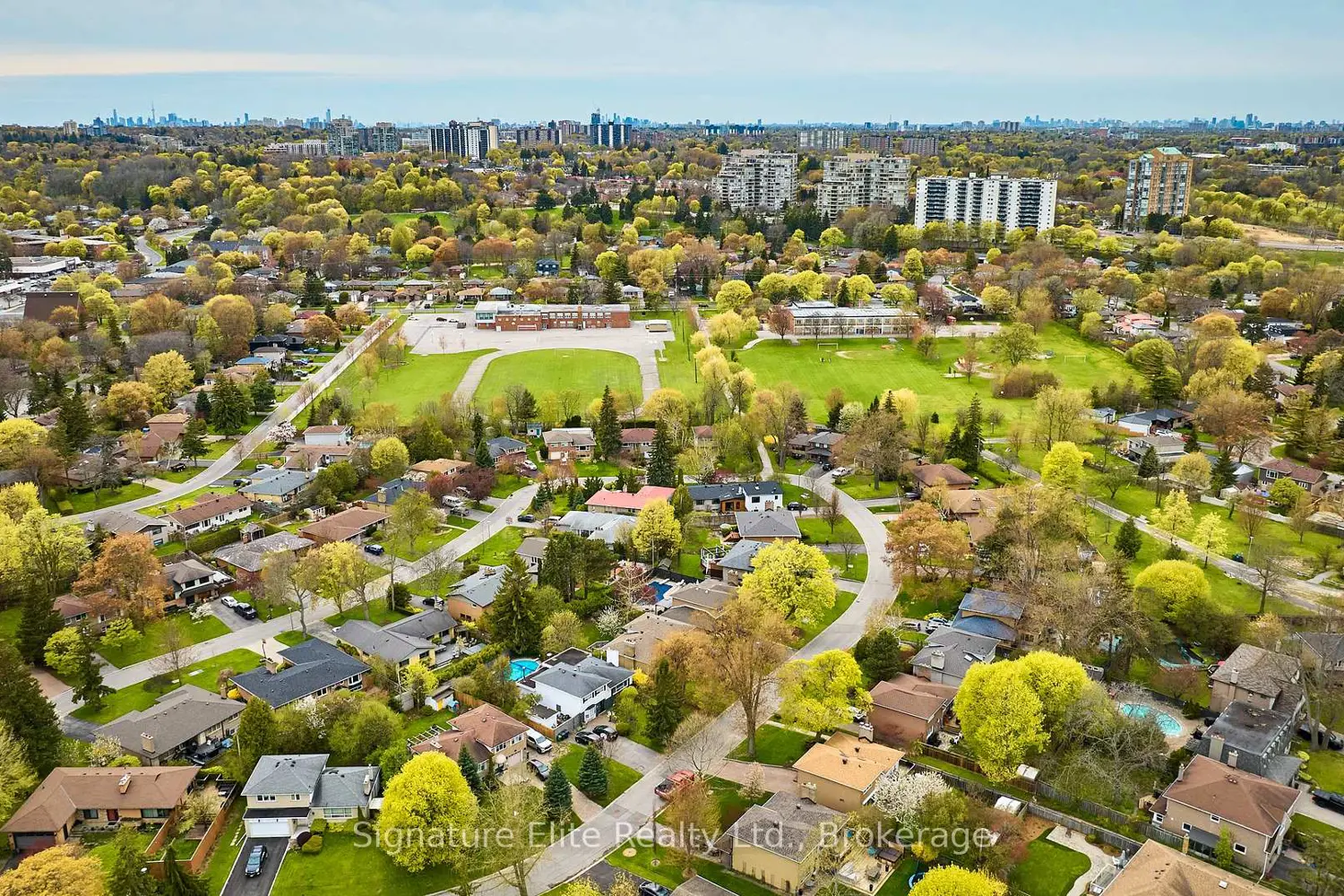 Additional image 17 of 21 Regency Square