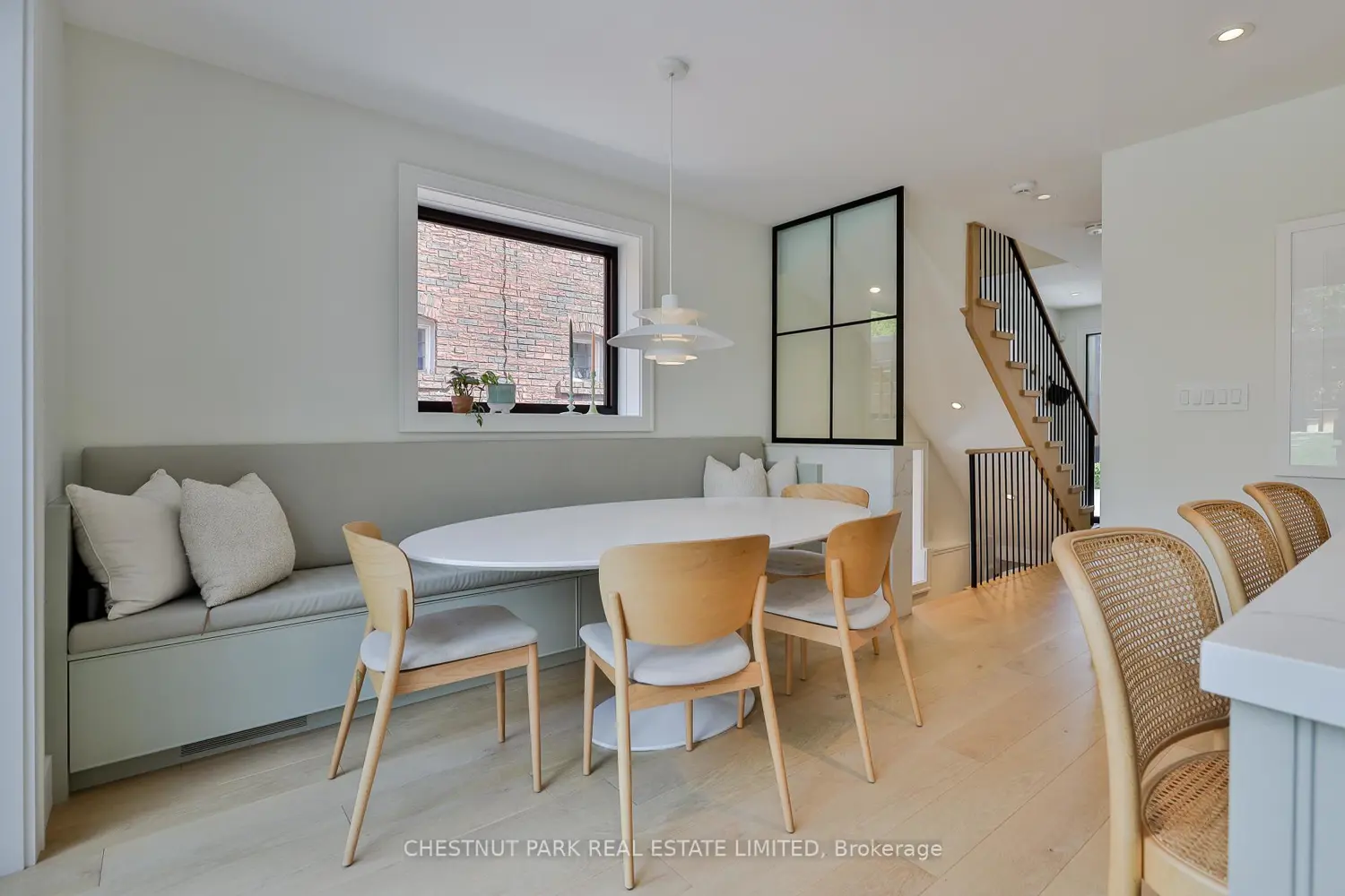 84 Hanna Road photo 5