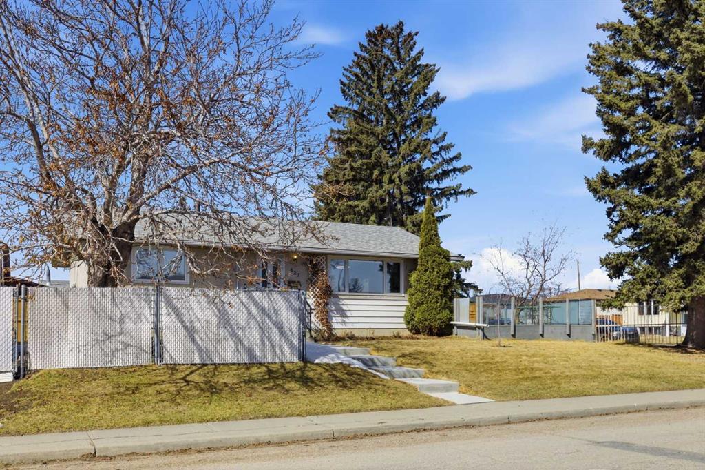 Additional image 4 of 827 Forlee Drive SE, Calgary, AB, T2A 2E7