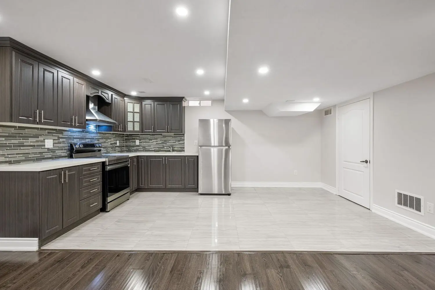 Additional image 16 of 27 Lampman Crescent