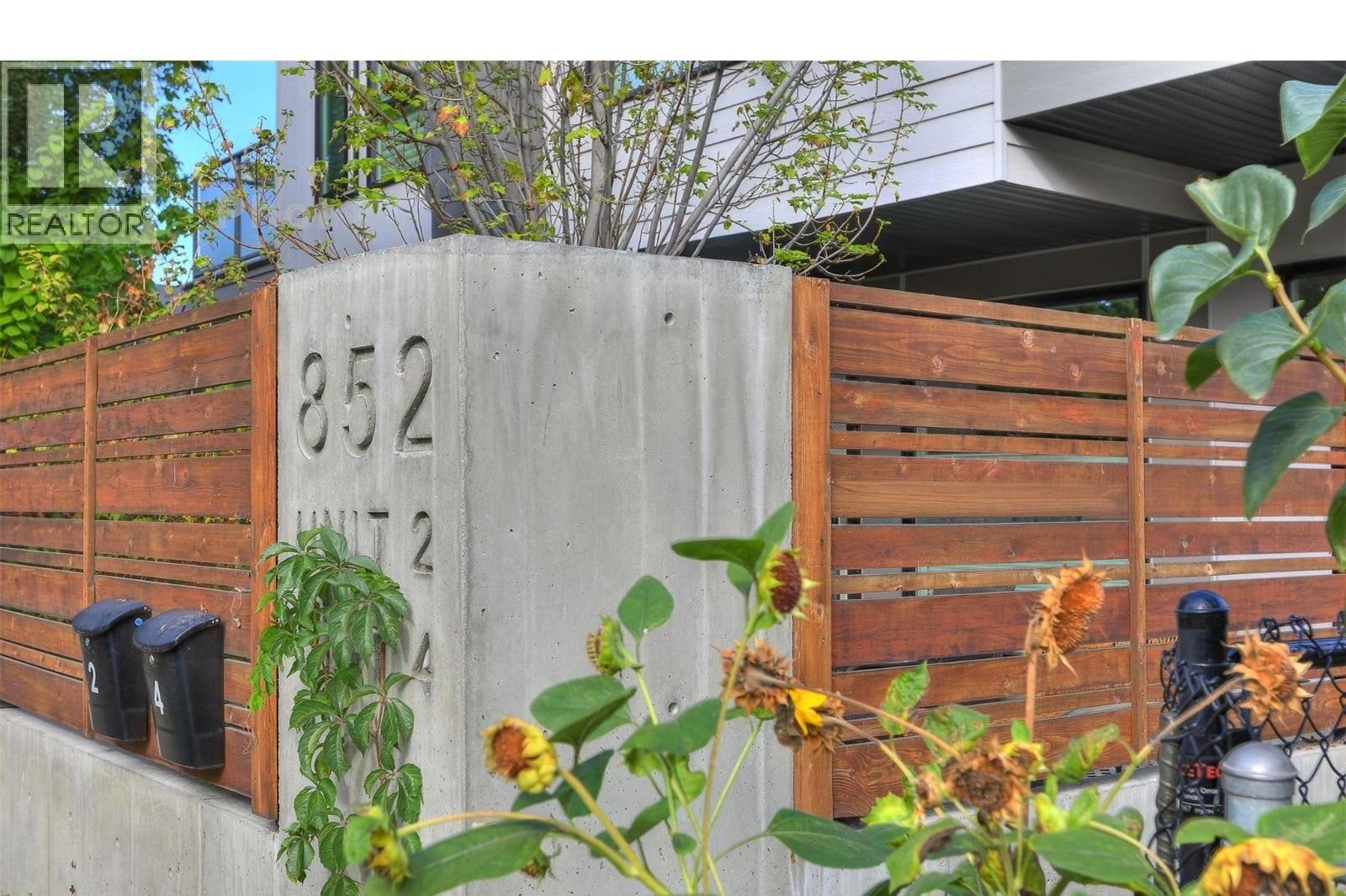 Additional image 7 of 2-852 Stockwell Avenue, Kelowna, BC, V1Y6V9