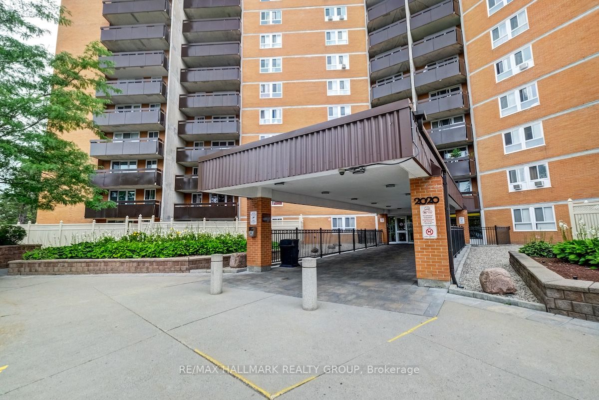 Additional image 3 of 414-2020 Jasmine Crescent, Ottawa, ON, K1J 8K5