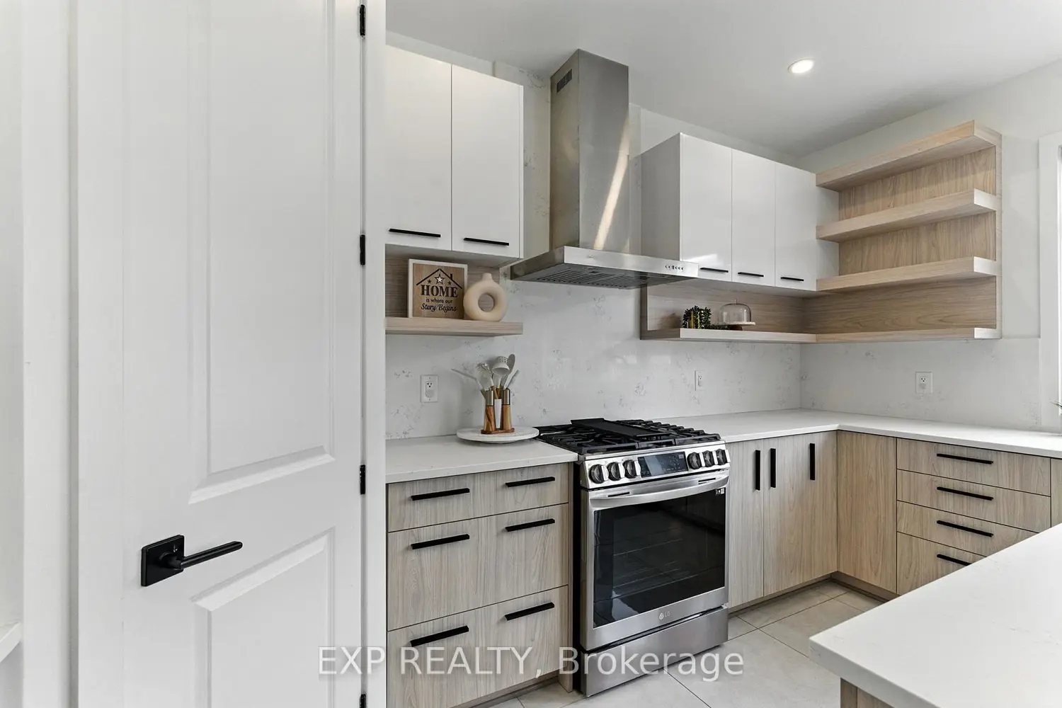 Additional image 5 of 701 Odyssey Way