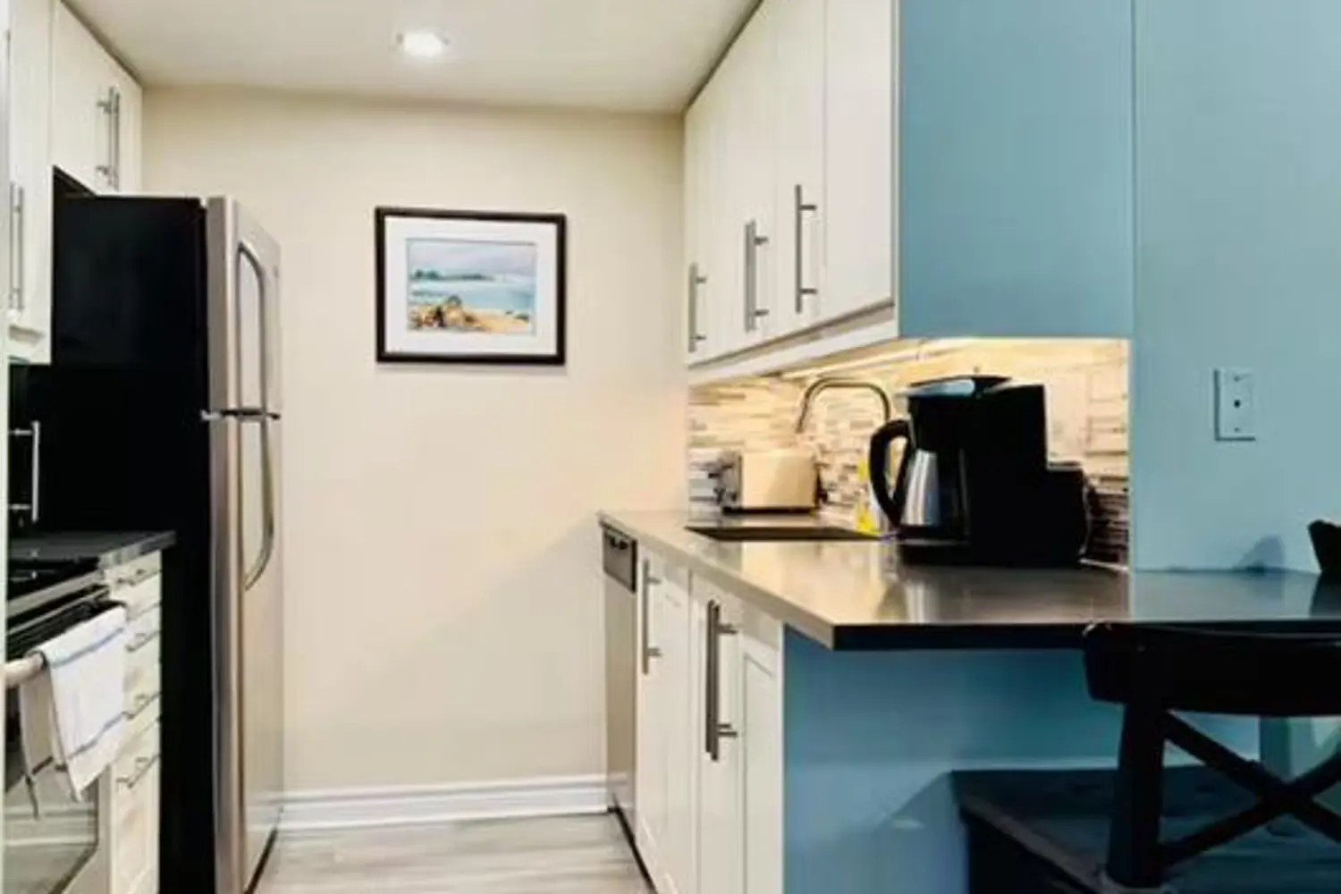 Additional image 8 of 100 Redpath Avenue 1