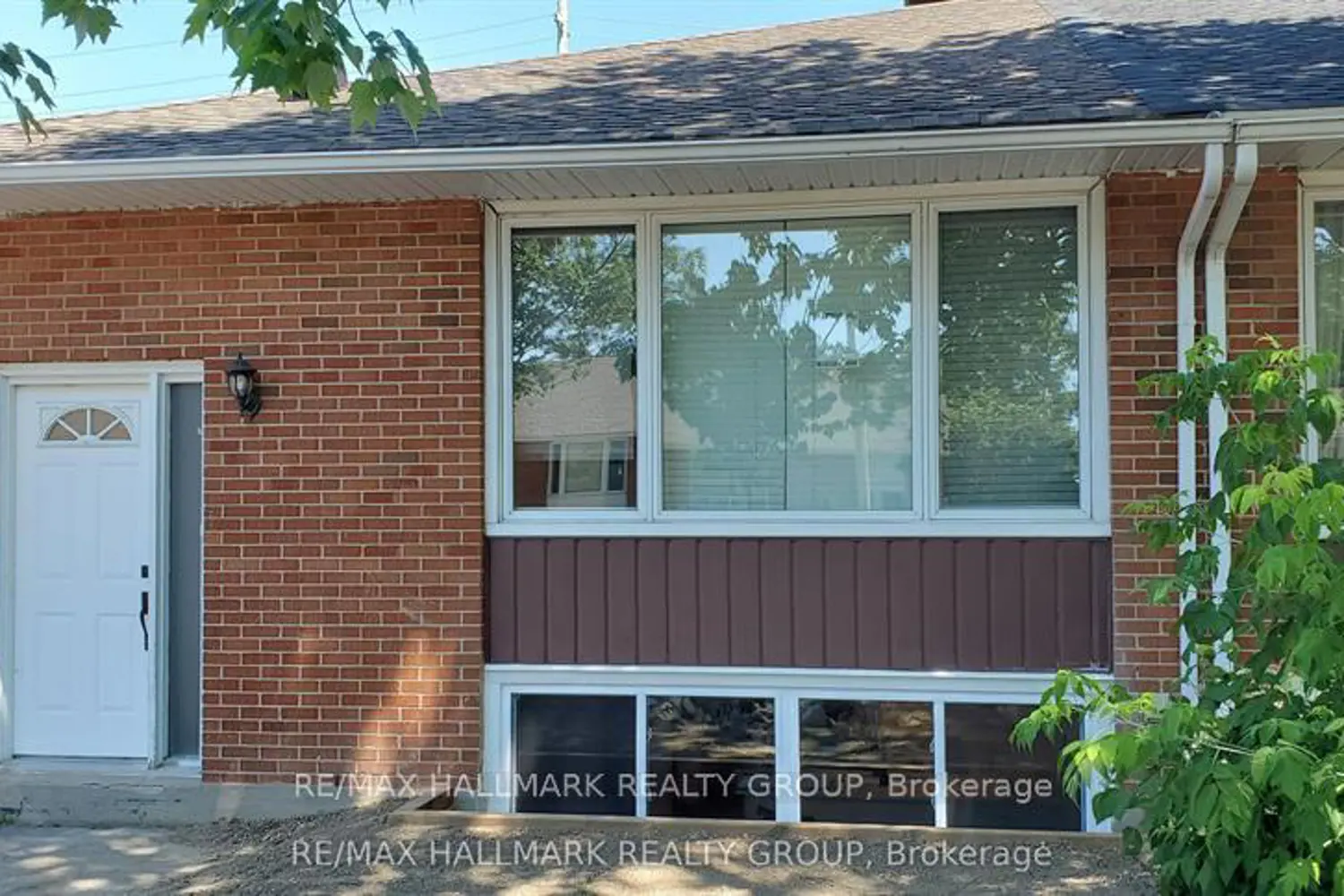 1329 Bloomsbury Crescent