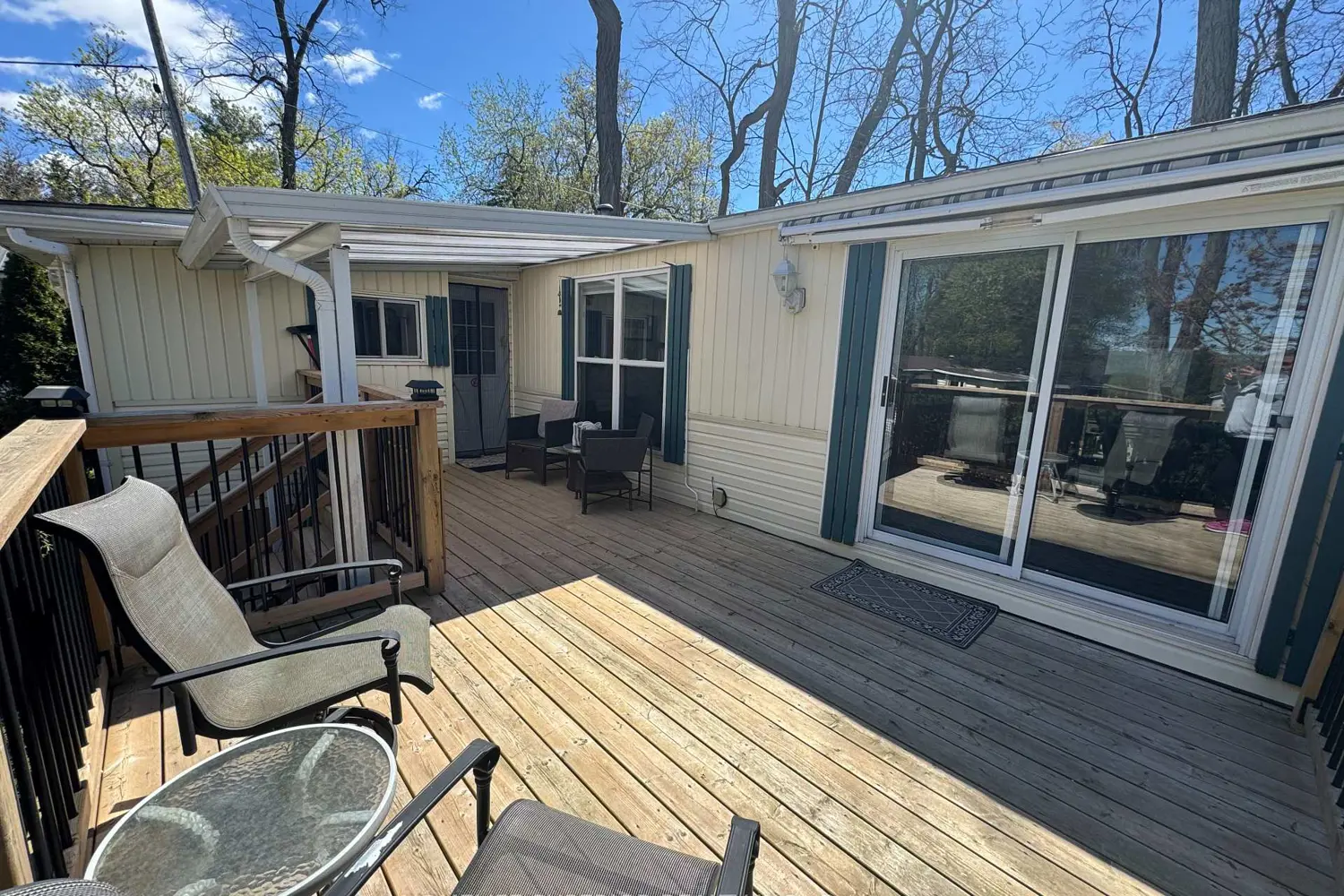 485 5139 Halstead Beach Road 5 photo 3