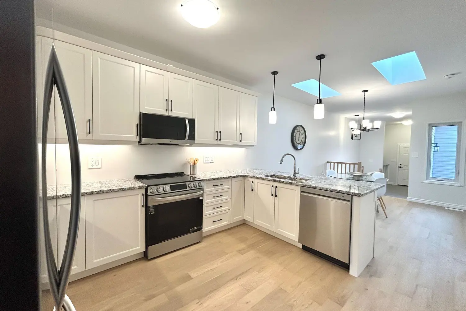 Additional image 8 of 33 Athabaska Drive