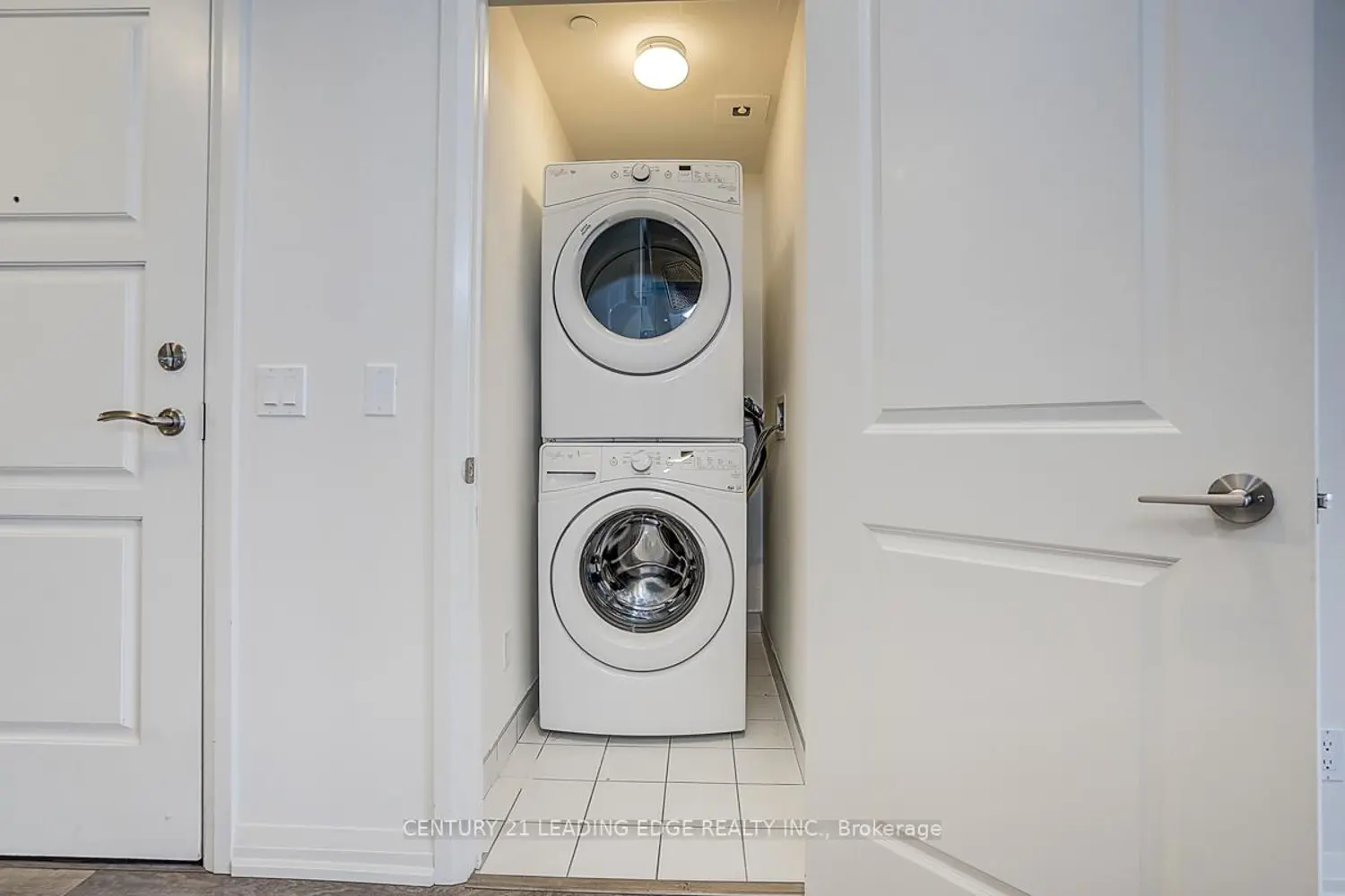 Additional image 11 of 9506 Markham Road 906