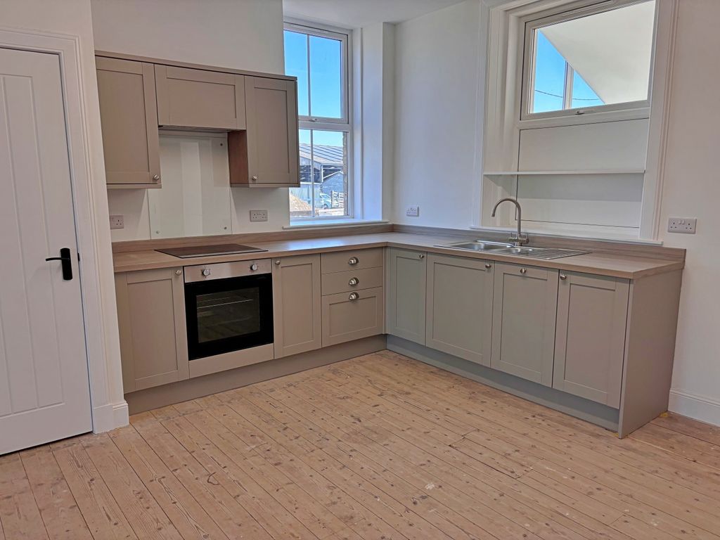 Additional image 5 of 3 bed flat for saleQueen Street, Castle Douglas DG7
