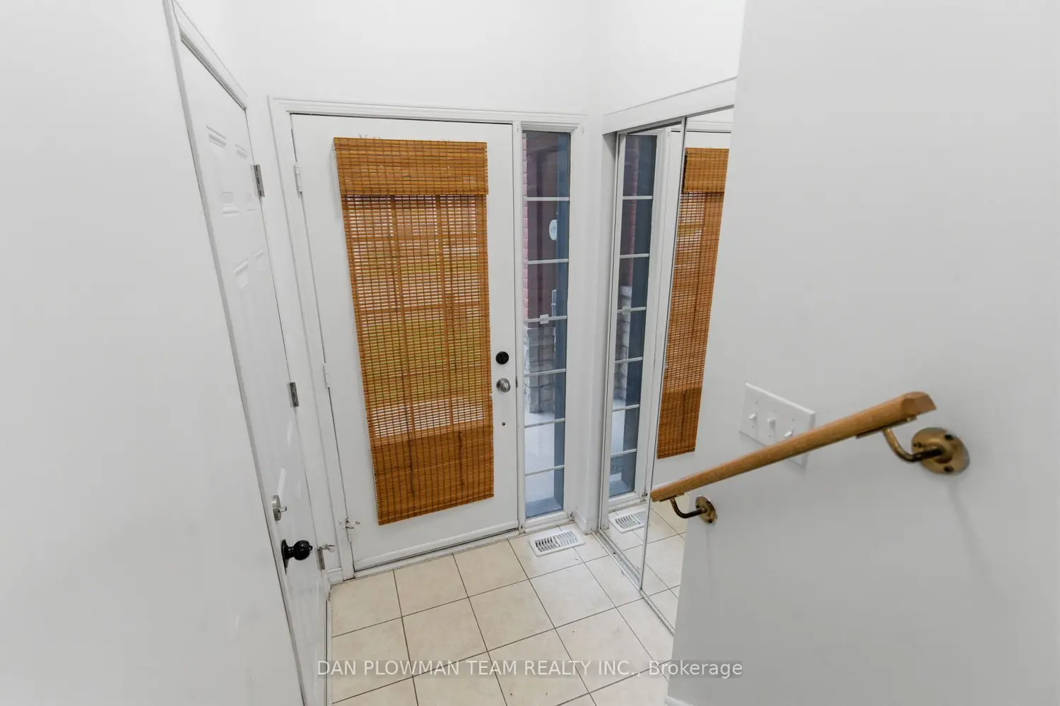 Additional image 17 of 23 Blunden Road