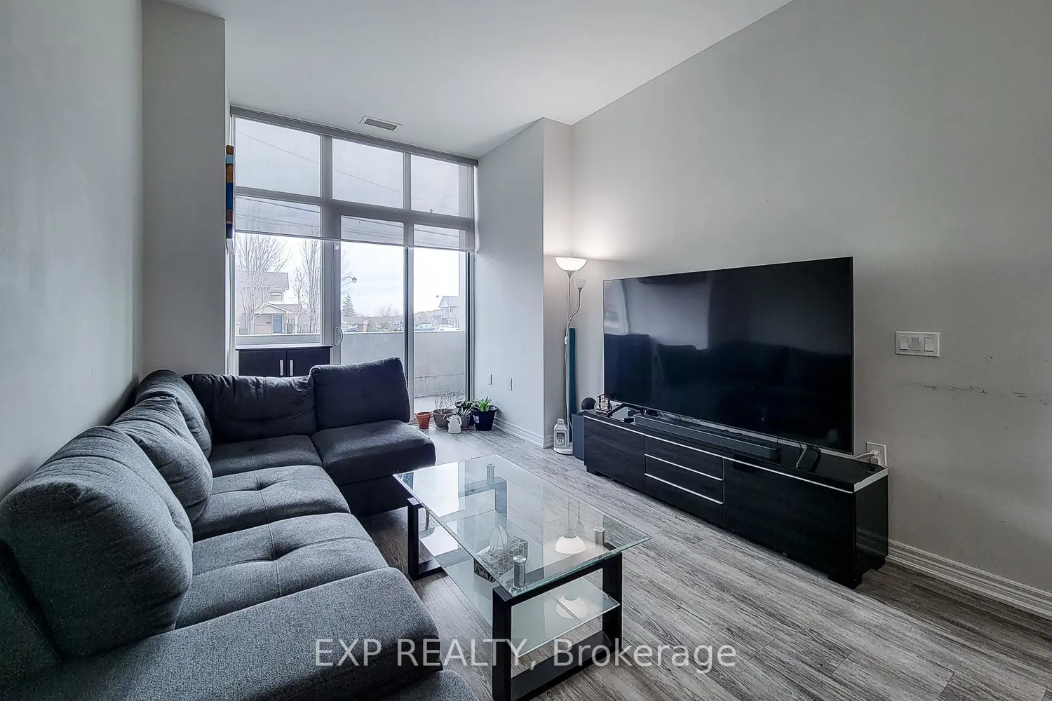 Additional image 6 of 2750 King Street 102