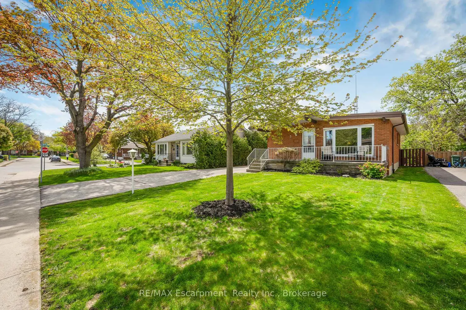 3 Tanager Court
