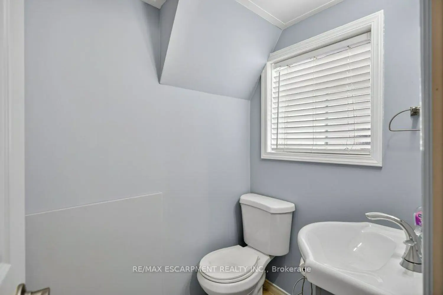 Additional image 13 of 4 Camelot Drive