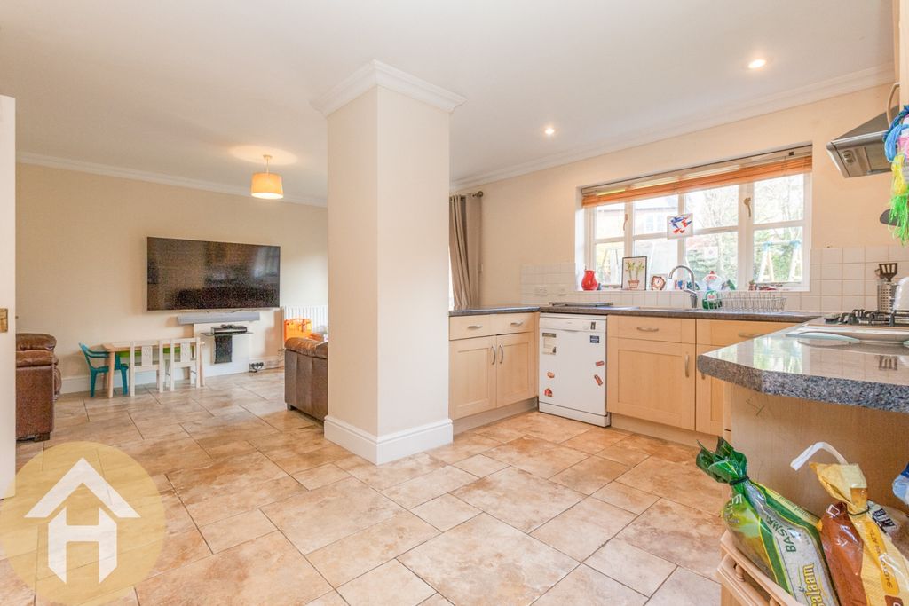 Additional image 4 of 4 bed detached house to rentWanshot Close, Wroughton SN4