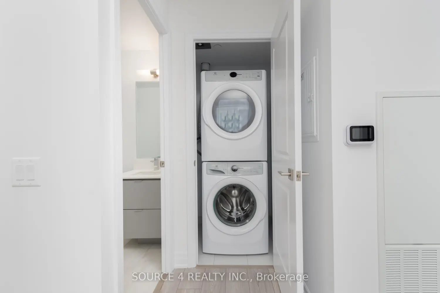 Additional image 10 of 36 Elm Drive 2708