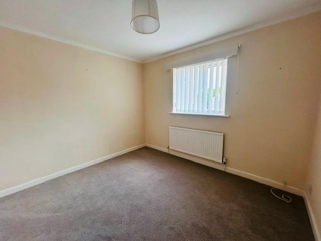 Additional image 5 of 2 bed flat to rentFlat, Llys Onnen, South Road, Porthcawl CF36